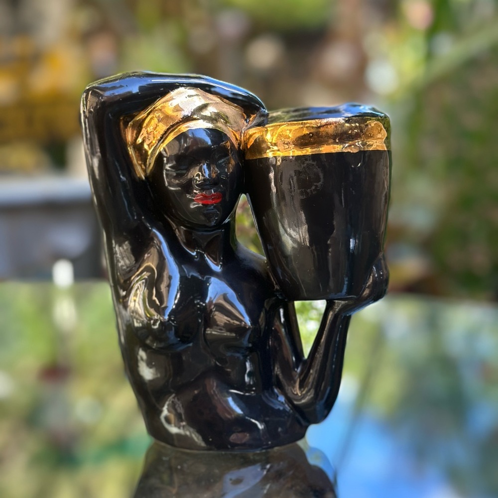Vintage Joan Lee Creations planter